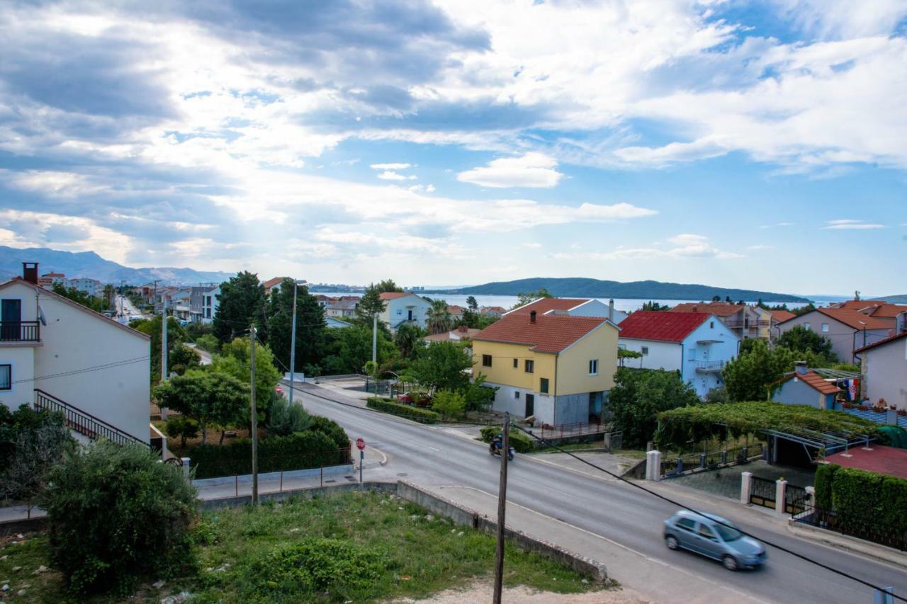 Apartment Sara Kastela Exterior photo